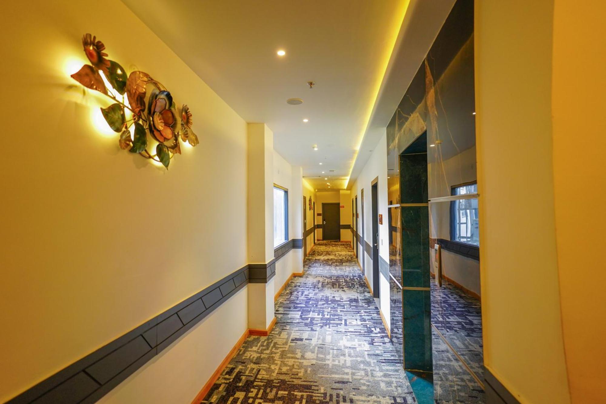 Aachman River And Valley View Resort Dharamshala - A Riverside Resort With Balcony View Buitenkant foto